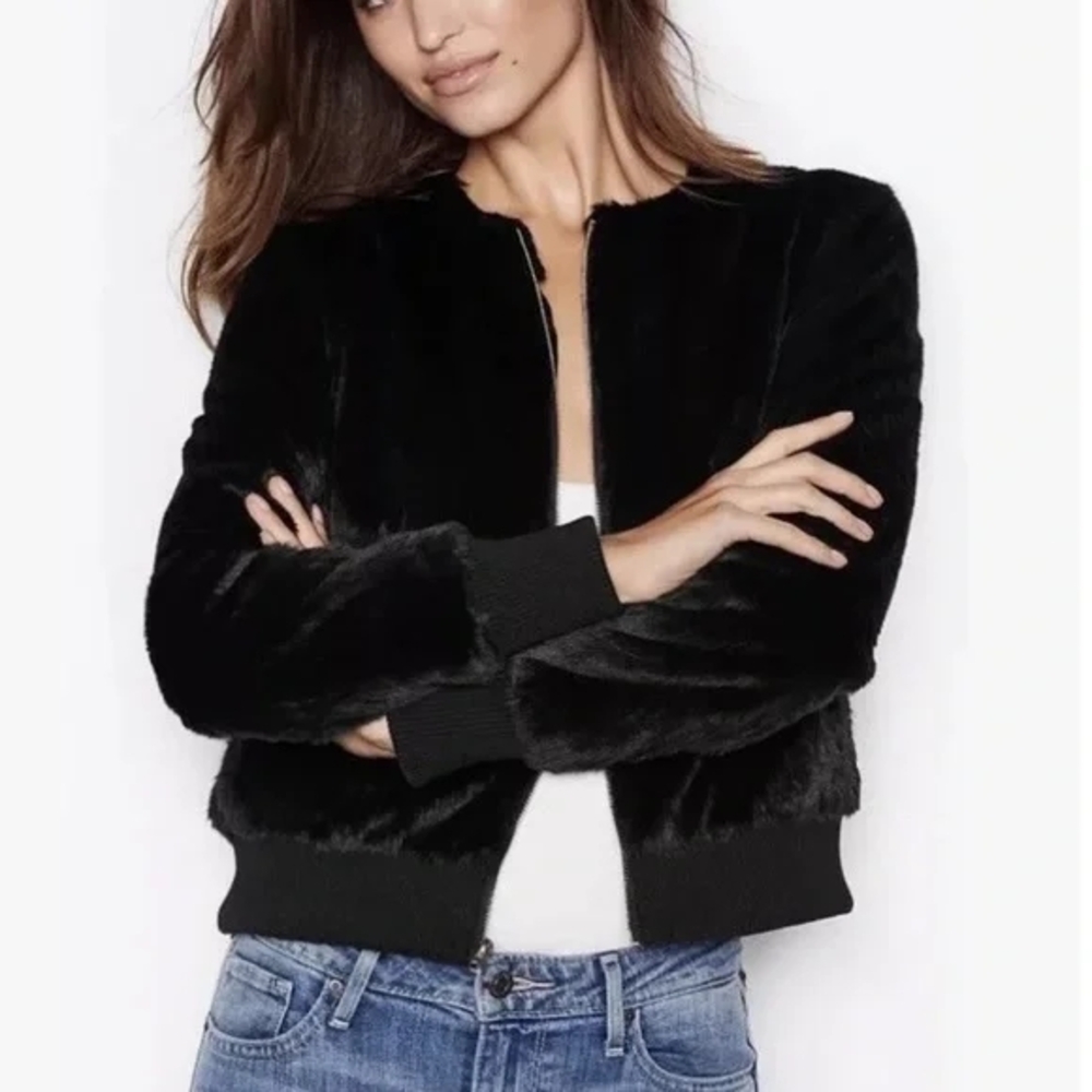 Victoria's Secret Black Faux Fur Jacket - Picture 2 of 10